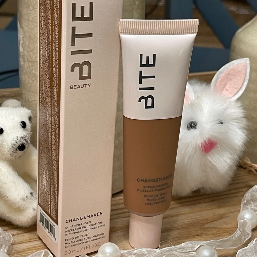 BITE BEAUTY Changemaker Supercharged Micellar Foundation in “T135”